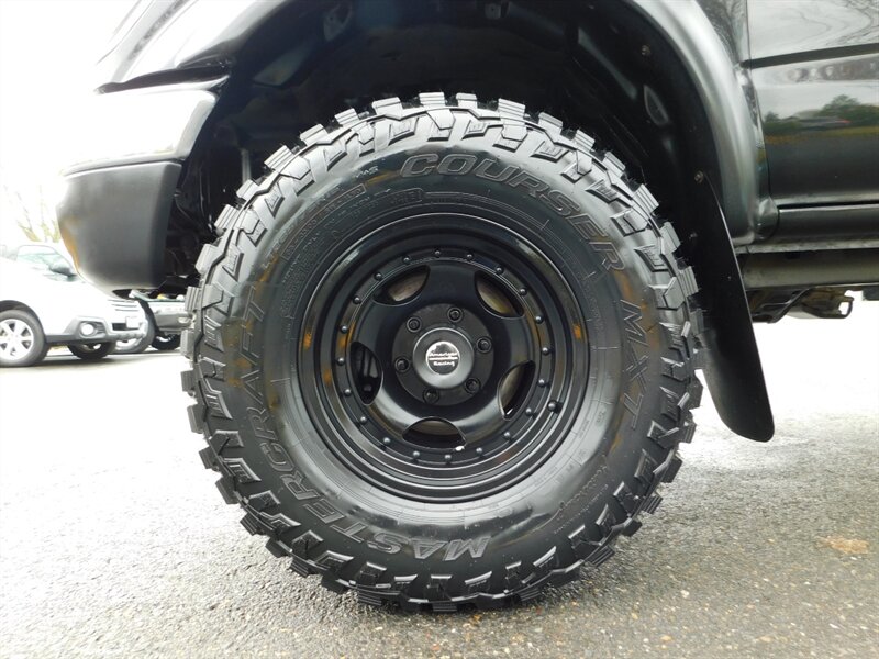 2002 Toyota Tacoma 2dr Xtracab 4X4 / 5-SPEED / LIFTED LIFTED   - Photo 21 - Portland, OR 97217