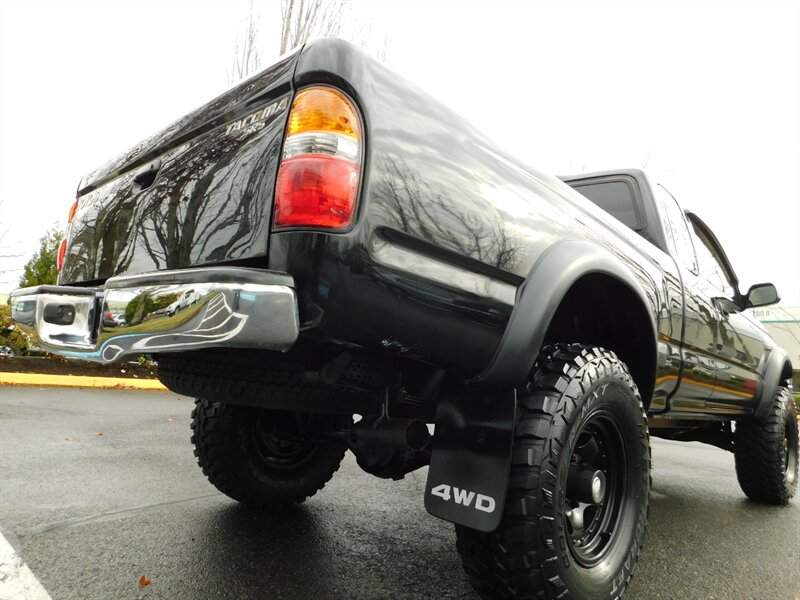 2002 Toyota Tacoma 2dr Xtracab 4X4 / 5-SPEED / LIFTED LIFTED   - Photo 12 - Portland, OR 97217