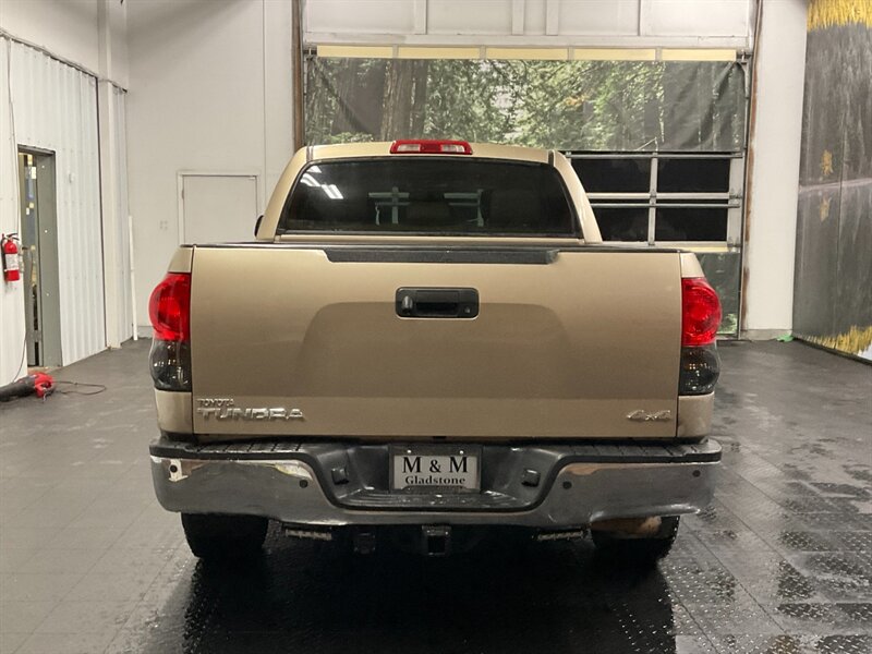 2007 Toyota Tundra Limited CrewMax 4X4 / 5.7L V8 / TRD OFF RD / LOCAL Navigation & Backup Camera / Leather & Heated Seats / Sunroof / RUST FREE - Photo 6 - Gladstone, OR 97027
