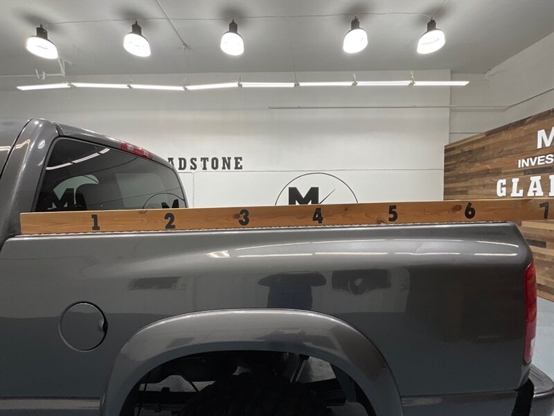 2003 Dodge Ram 2500 SLT Quad Cab 4X4 / 5.9L DIESEL / 6-SPEED MANUAL / SHORT BED / LIFTED w. BRAND NEW 35inc MUD TIRES/ LOCAL OREGON TRUCK w. ZERO RUST - Photo 9 - Gladstone, OR 97027