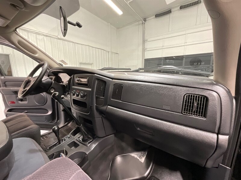 2003 Dodge Ram 2500 SLT Quad Cab 4X4 / 5.9L DIESEL / 6-SPEED MANUAL / SHORT BED / LIFTED w. BRAND NEW 35inc MUD TIRES/ LOCAL OREGON TRUCK w. ZERO RUST - Photo 41 - Gladstone, OR 97027