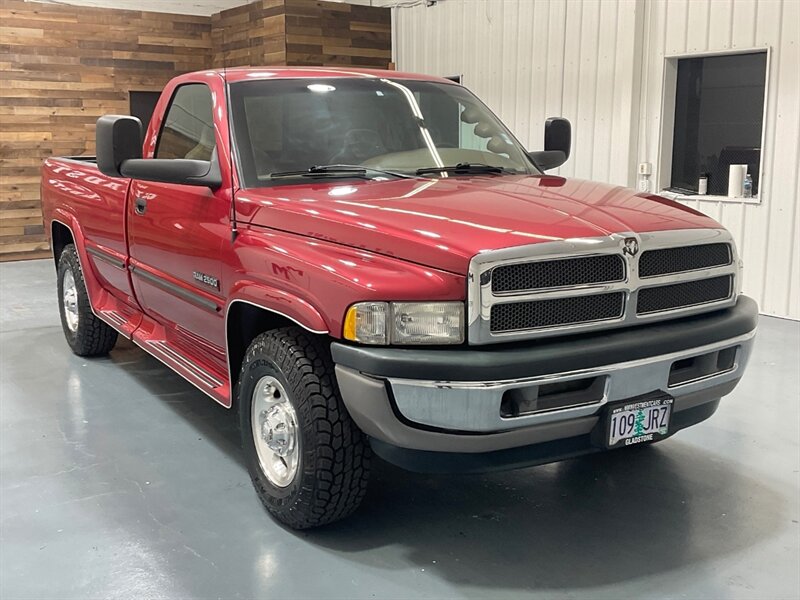 1998 Dodge Ram 2500 Laramie SLT 5-SPEED MANUAL / 5.9L CUMMINS DIESEL  / REGULAR CAB / ZERO RUST / 24-Valve Cummins - Photo 2 - Gladstone, OR 97027