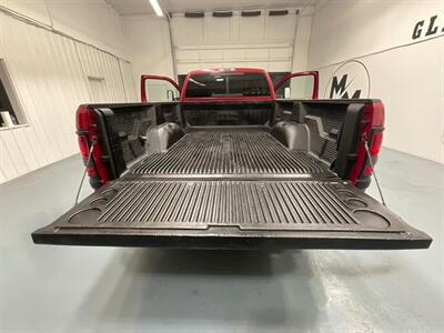 1998 Dodge Ram 2500 Laramie SLT 5-SPEED MANUAL / 5.9L CUMMINS DIESEL / REGULAR CAB / ZERO RUST / 24-Valve Cummins - Photo 10 - Gladstone, OR 97027