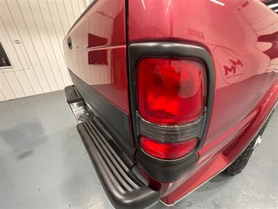 1998 Dodge Ram 2500 Laramie SLT 5-SPEED MANUAL / 5.9L CUMMINS DIESEL / REGULAR CAB / ZERO RUST / 24-Valve Cummins - Photo 28 - Gladstone, OR 97027