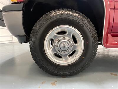 1998 Dodge Ram 2500 Laramie SLT 5-SPEED MANUAL / 5.9L CUMMINS DIESEL / REGULAR CAB / ZERO RUST / 24-Valve Cummins - Photo 23 - Gladstone, OR 97027