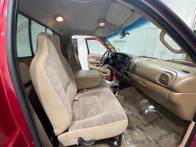 1998 Dodge Ram 2500 Laramie SLT 5-SPEED MANUAL / 5.9L CUMMINS DIESEL / REGULAR CAB / ZERO RUST / 24-Valve Cummins - Photo 12 - Gladstone, OR 97027
