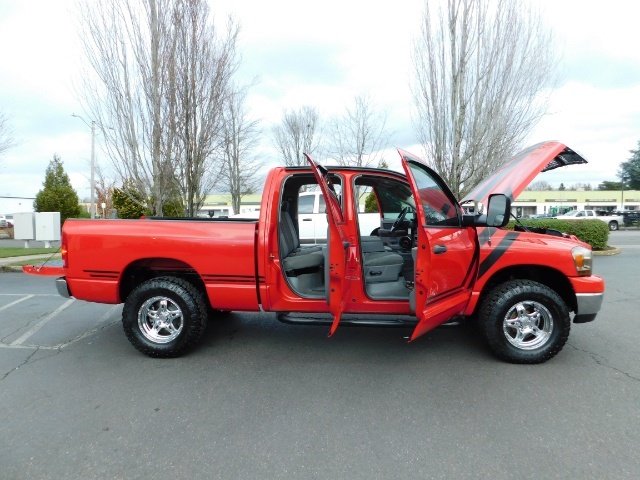 2006 Dodge Ram 1500 SLT SLT 4dr Quad Cab / 4X4 / 5.7L HEMI / Excel Con   - Photo 23 - Portland, OR 97217