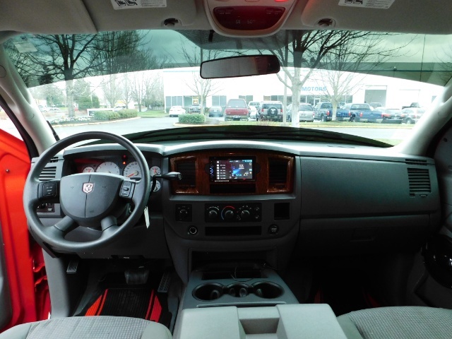 2006 Dodge Ram 1500 SLT SLT 4dr Quad Cab / 4X4 / 5.7L HEMI / Excel Con   - Photo 27 - Portland, OR 97217