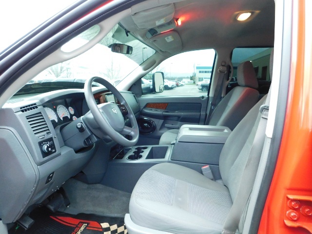 2006 Dodge Ram 1500 SLT SLT 4dr Quad Cab / 4X4 / 5.7L HEMI / Excel Con   - Photo 14 - Portland, OR 97217