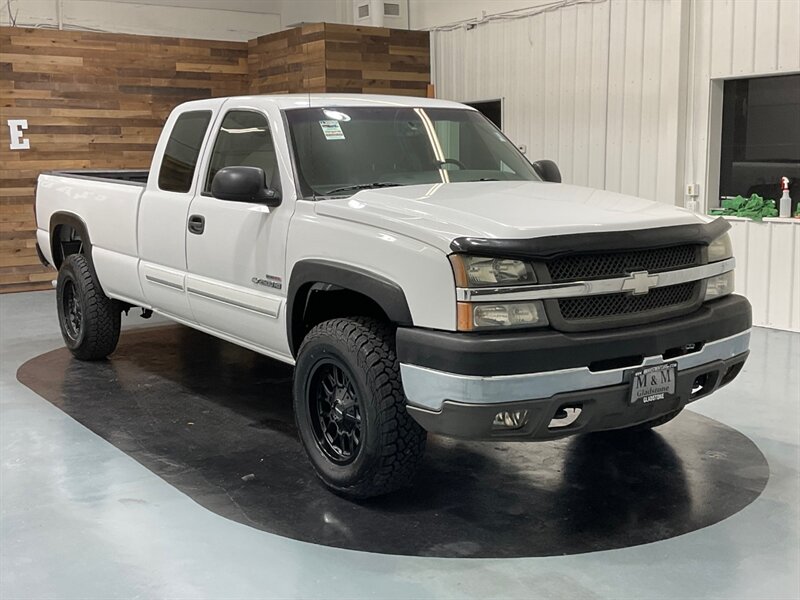 2003 Chevrolet Silverado 2500 LS 4DR 4X4 / 6.6L DIESEL / NEW TIRES / 94K MILES  / NO RUST / LONG BED - Photo 2 - Gladstone, OR 97027