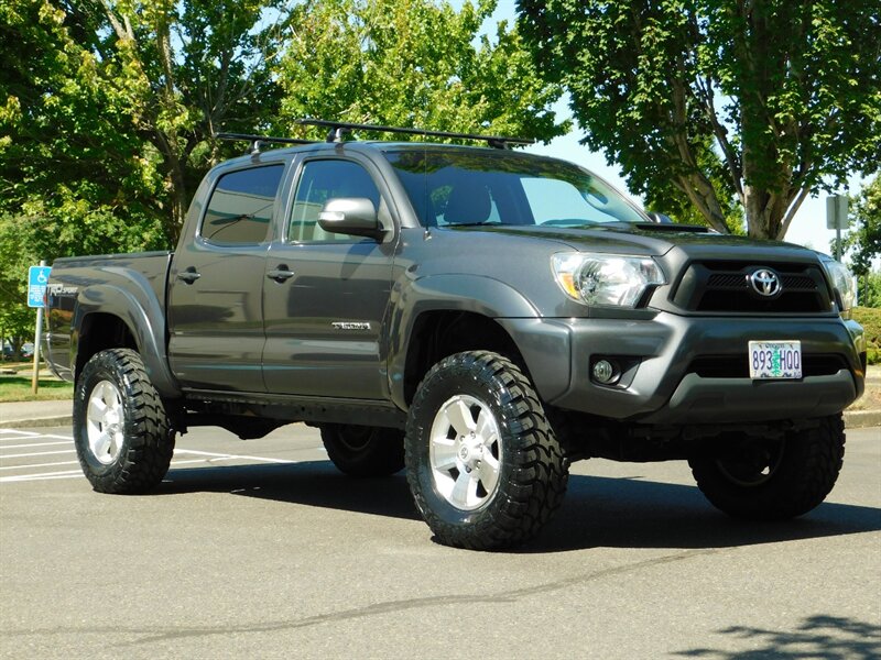 2015 Toyota Tacoma V6 TRD Sport / 4X4 / Navi / NEW LIFT ,NEW MUD TIRE