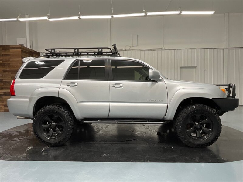 2008 Toyota 4Runner Limited 4X4 / 4.7L V8 / CUSTOM BUILT / 136K MILES  / LOCAL NO RUST - Photo 4 - Gladstone, OR 97027