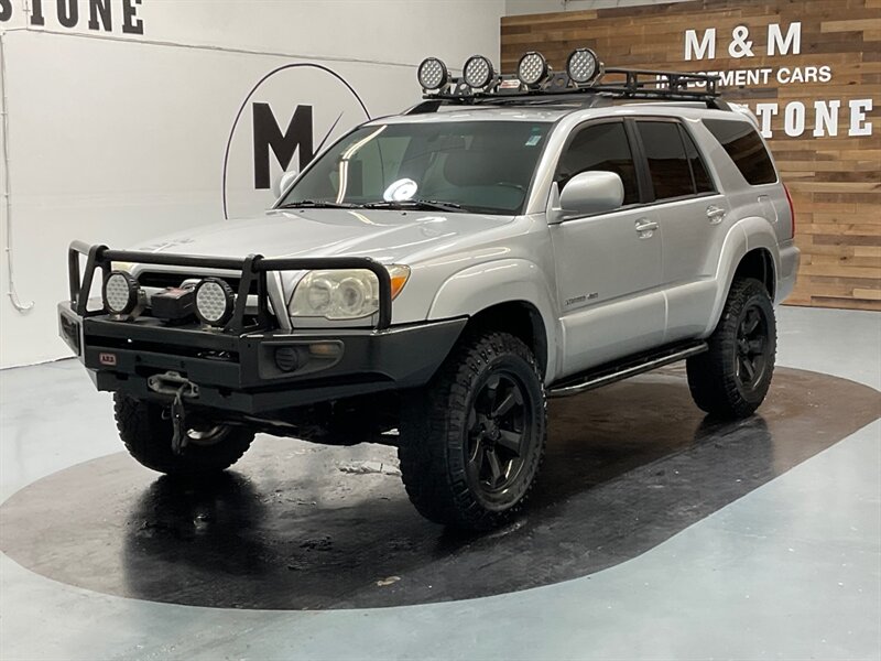 2008 Toyota 4Runner Limited 4X4 / 4.7L V8 / CUSTOM BUILT / 136K MILES  / LOCAL NO RUST - Photo 1 - Gladstone, OR 97027