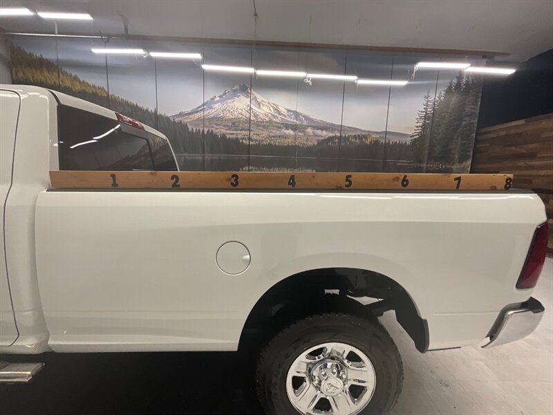 2015 RAM 3500 SLT Crew Cab 4X4 / 6.7L DIESEL / 84,000 MILES  / Navigation / LONG BED / Factory Trailer Brake / RUST FREE - Photo 11 - Gladstone, OR 97027