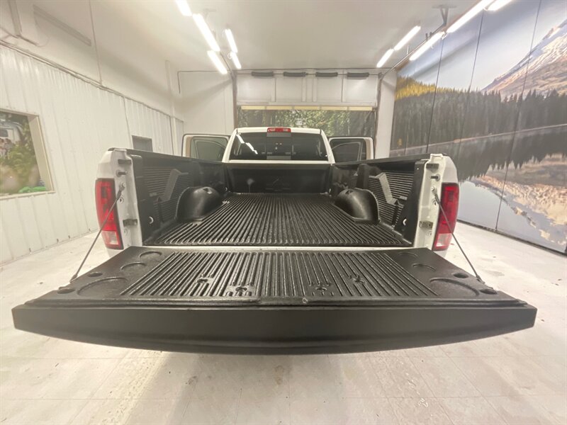 2015 RAM 3500 SLT Crew Cab 4X4 / 6.7L DIESEL / 84,000 MILES  / Navigation / LONG BED / Factory Trailer Brake / RUST FREE - Photo 12 - Gladstone, OR 97027