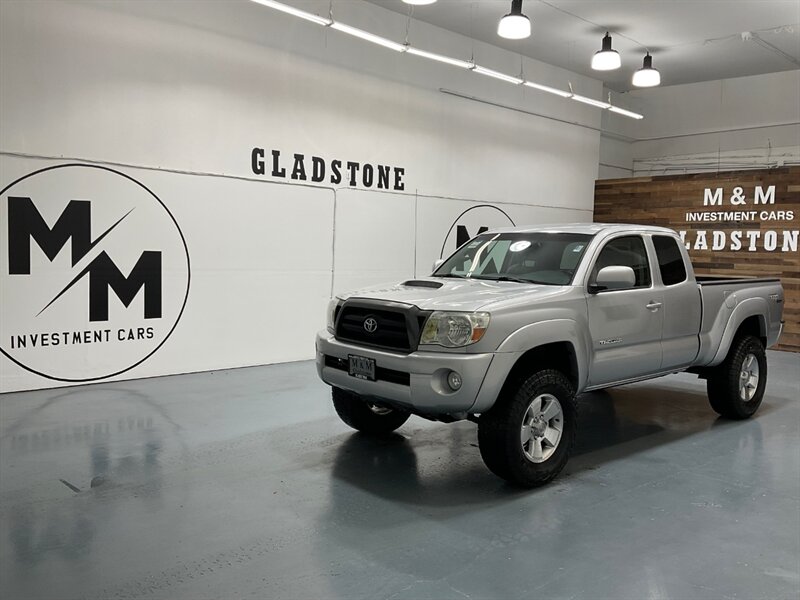 2005 Toyota Tacoma V6 TRD SPORT 4X4 / 6-SPEED MANUAL / LIFTED LIFTED  / ZERO RUST - Photo 57 - Gladstone, OR 97027