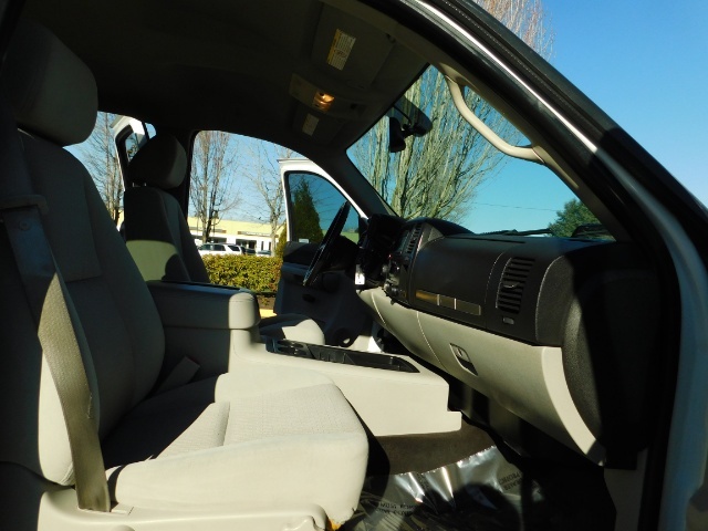 2008 Chevrolet Silverado 2500 LT Crew Cab 4X4 6.6L DURAMAX DIESEL FLAT BED   - Photo 18 - Portland, OR 97217