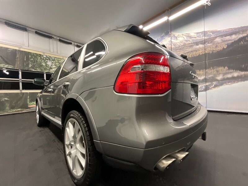 2008 Porsche Cayenne Turbo Sport Utility AWD / DIFF LOCKS / 77,000 MILE  PANORAMA SUNROOF / NAVI & CAMERA / DIFFERENTIAL LOCKS - Photo 27 - Gladstone, OR 97027