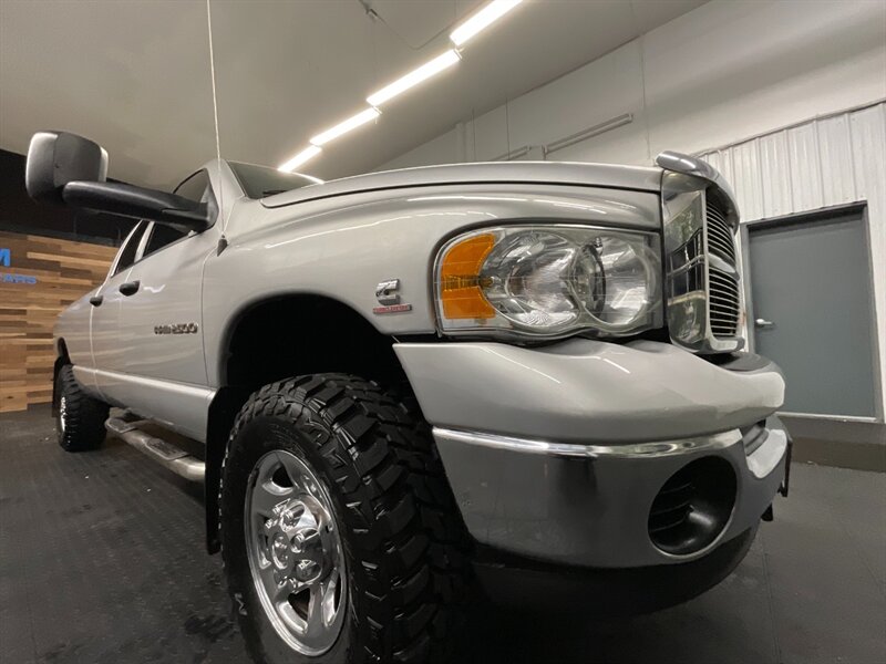 2004 Dodge Ram 2500 SLT 4X4 / 5.9L CUMMINS DIESEL / LONG BED/ NEW TIRE  LOCAL TRUCK / RUST FREE / BRAND NEW TIRES / CLEAN CLEAN / 145,000 MILES - Photo 10 - Gladstone, OR 97027