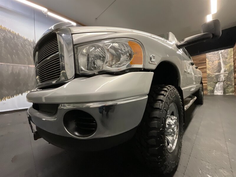 2004 Dodge Ram 2500 SLT 4X4 / 5.9L CUMMINS DIESEL / LONG BED/ NEW TIRE  LOCAL TRUCK / RUST FREE / BRAND NEW TIRES / CLEAN CLEAN / 145,000 MILES - Photo 9 - Gladstone, OR 97027