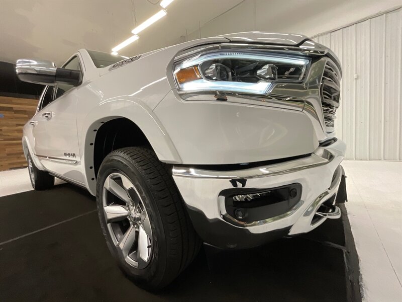 2022 RAM 1500 Limited Crew Cab 4X4 / 5.7L Hemi / 7,000 MILES  / 1-OWNER LOCAL / PANORAMIC SUNROOF / Leather w. Heated & Cooled Seats / Trailer brake / Technology Pkg / FULLY LOADED - Photo 29 - Gladstone, OR 97027