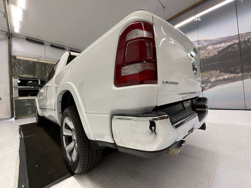 2022 RAM 1500 Limited Crew Cab 4X4 / 5.7L Hemi / 7,000 MILES  / 1-OWNER LOCAL / PANORAMIC SUNROOF / Leather w. Heated & Cooled Seats / Trailer brake / Technology Pkg / FULLY LOADED - Photo 26 - Gladstone, OR 97027