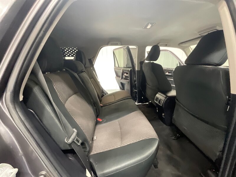 2015 Toyota 4Runner Trail 4X4 / CUSTOM BUILT / 1-OWNER LOCAL SUV / ZERO RUST / CRAWL CONTROL - Photo 16 - Gladstone, OR 97027