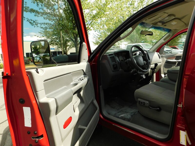 2007 Dodge Ram 3500 SLT MegaCab DUALLY 6-SPEED 4X4 5.9L DIESEL CUMMINS   - Photo 13 - Portland, OR 97217