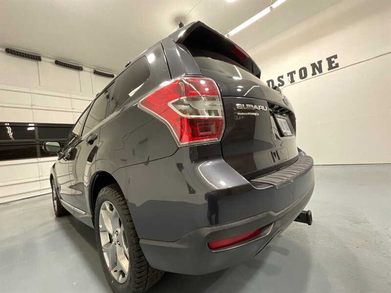 2015 Subaru Forester 2.5i Touring AWD / Leather / 1-OWNER /62K MILES  / Panoramic Sunroof / Heated Seats / Towing Pkg / Backup Camera - Photo 33 - Gladstone, OR 97027