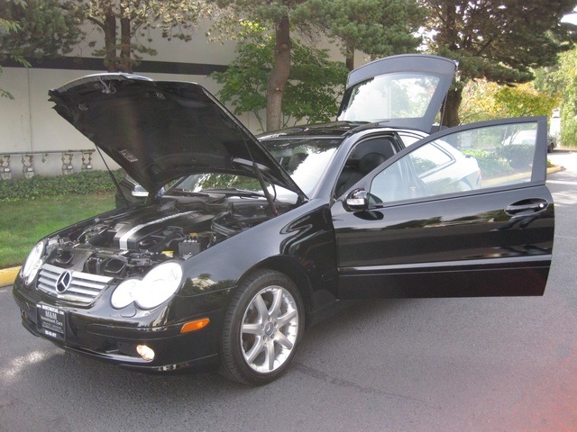 2003 Mercedes-Benz C320/ Sport Coupe/ Leather/Auto/Panoramic Sunroof   - Photo 8 - Portland, OR 97217