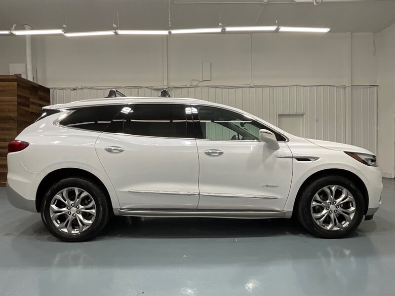 2019 Buick Enclave Avenir AWD / 3RD ROW SEAT / Leather Sunroof /  FULLY LOADED - Photo 4 - Gladstone, OR 97027