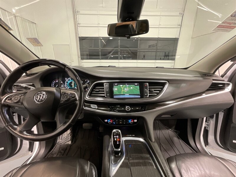 2019 Buick Enclave Avenir AWD / 3RD ROW SEAT / Leather Sunroof /  FULLY LOADED - Photo 18 - Gladstone, OR 97027