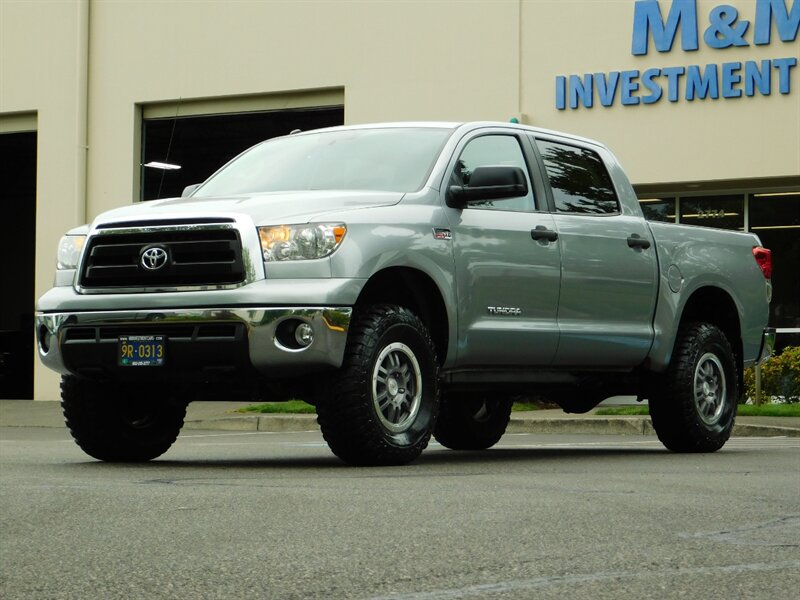 2013 Toyota Tundra Crew Max 4X4 5.7L / 1-OWNER / NEW LIFT TRD WHEELS