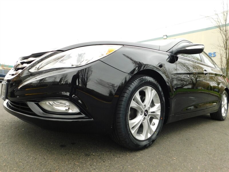 2013 Hyundai Sonata Limited w/ Navigation/Panoramic Sunroof /LOW MILES   - Photo 9 - Portland, OR 97217