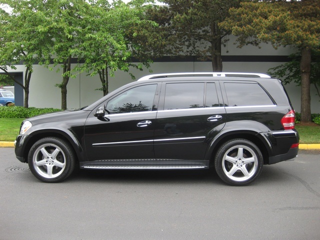 2008 Mercedes-Benz GL550/ AWD/ Navi/ Rear DVDS/3rd Seat   - Photo 2 - Portland, OR 97217