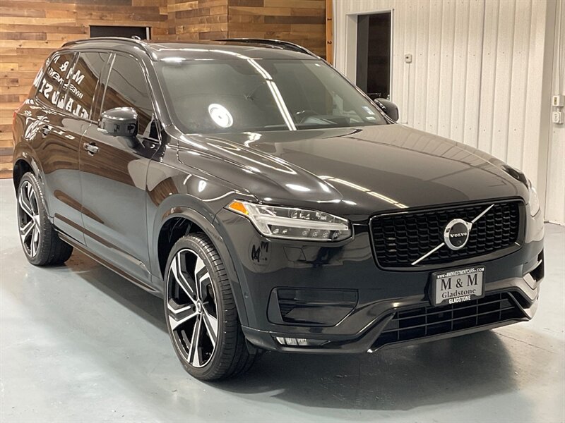 2021 Volvo XC90 T6 R-Design AWD / 3RD ROW SEAT / 1-OWNER  /Bowers and Wilkins Premium Sound/ Graphical Head-Up Display / 360 Surround View Camera - Photo 2 - Gladstone, OR 97027