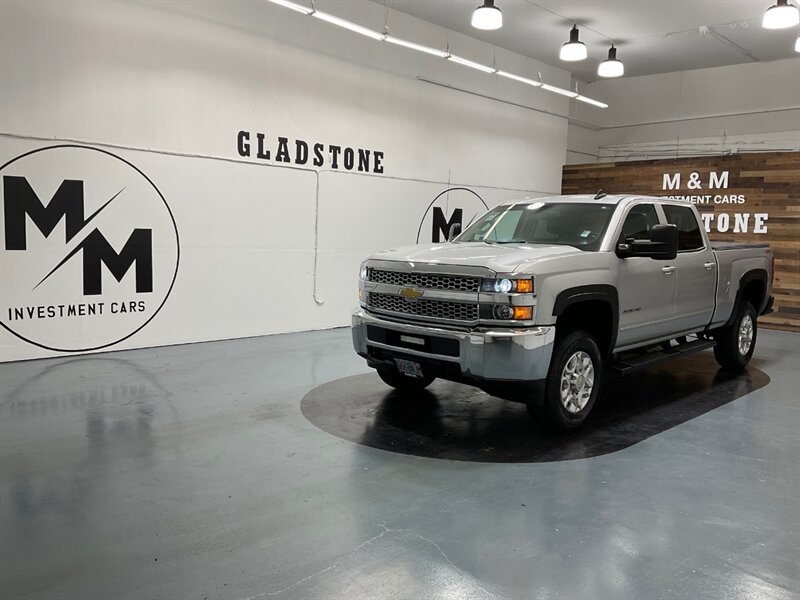 2019 Chevrolet Silverado 2500 LT Crew Cab 4X4 / 6.0L V8 GAS / ONLY 40,000 MILES  / Leather Heated Seats - Photo 25 - Gladstone, OR 97027