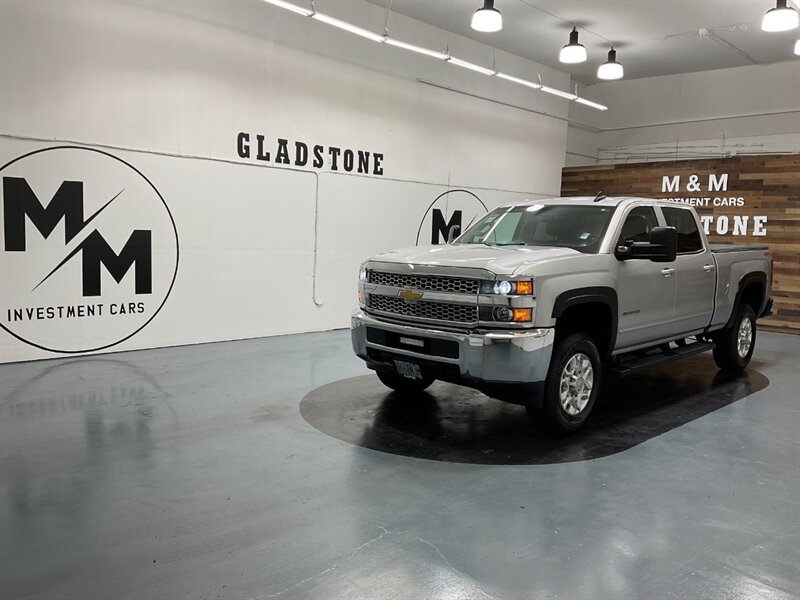 2019 Chevrolet Silverado 2500 LT Crew Cab 4X4 / 6.0L V8 GAS / ONLY 40,000 MILES  / Leather Heated Seats - Photo 56 - Gladstone, OR 97027