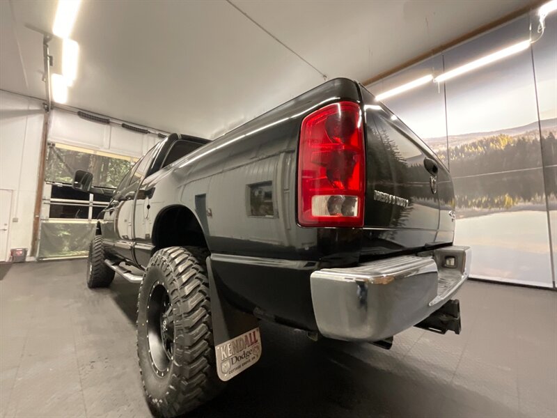 2005 Dodge Ram 2500 SLT 4X4 / 5.9L CUMMINS DIESEL / 1-OWNER / LIFTED  BRAND NEW WHEELS & TIRES / LOCAL OREGON TRUCK / RUST FREE / BEAUTIFUL TRUCK - Photo 11 - Gladstone, OR 97027