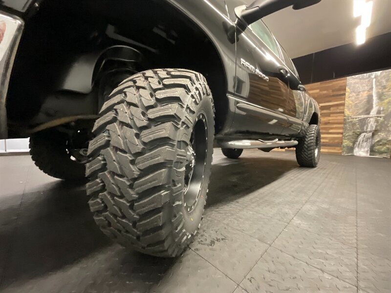 2005 Dodge Ram 2500 SLT 4X4 / 5.9L CUMMINS DIESEL / 1-OWNER / LIFTED  BRAND NEW WHEELS & TIRES / LOCAL OREGON TRUCK / RUST FREE / BEAUTIFUL TRUCK - Photo 24 - Gladstone, OR 97027