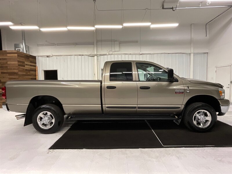 2007 Dodge Ram 2500 SLT BIG HORN 4X4 / 6.7L DIESEL /1-OWNER / 89K MILE  / LOCAL OREGON TRUCK / RUST FREE / LONG BED / Power Sliding rear window / ONLY 89,000 MILES - Photo 4 - Gladstone, OR 97027