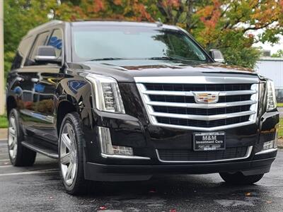 2018 Cadillac Escalade Luxury SUV 4X4 / 7-SEATER / LEATHER / FULLY LOADED  / NAVi / REAR CAM / HEADS-UP DISPLAY / COOLED SEATS / EXCELLENT SHAPE