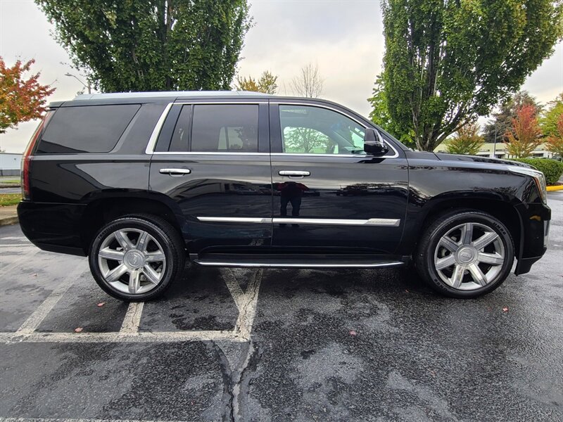 2018 Cadillac Escalade Luxury SUV 4X4 / 7-SEATER / LEATHER / FULLY LOADED  / NAVi / REAR CAM / HEADS-UP DISPLAY / COOLED SEATS / EXCELLENT SHAPE - Photo 4 - Portland, OR 97217