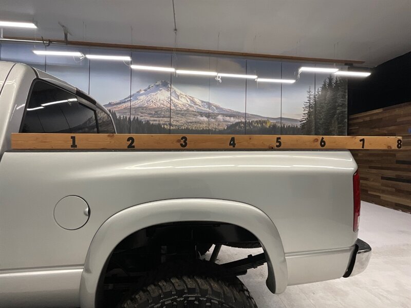 2004 Dodge Ram 2500 Laramie  / Leather / NEW WHEELS & TIRES - Photo 11 - Gladstone, OR 97027