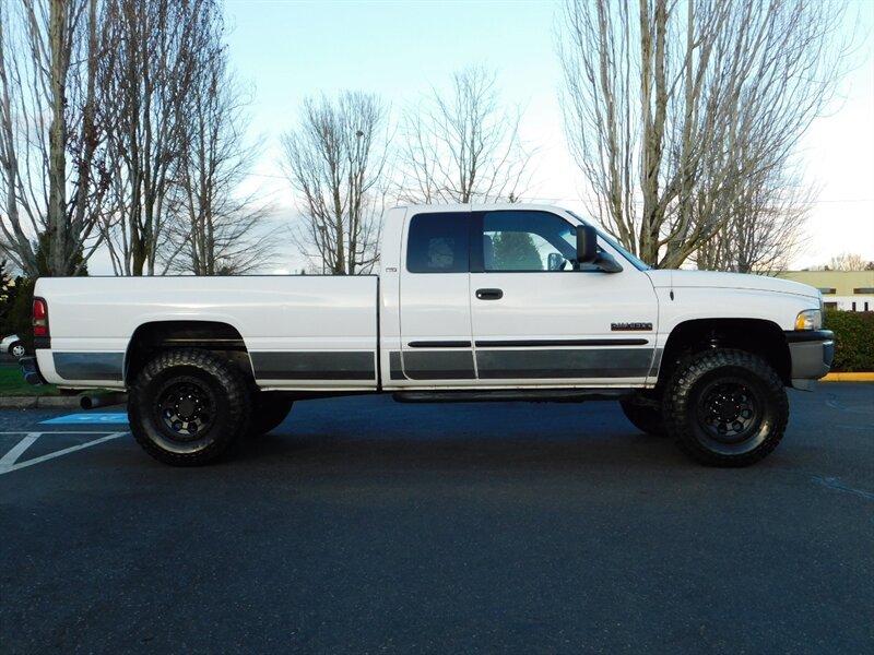 2002 Dodge Ram 2500 SLT 4dr  / 6-SPEED /4X4 5.9L Cummins Diesel LIFTED   - Photo 4 - Portland, OR 97217