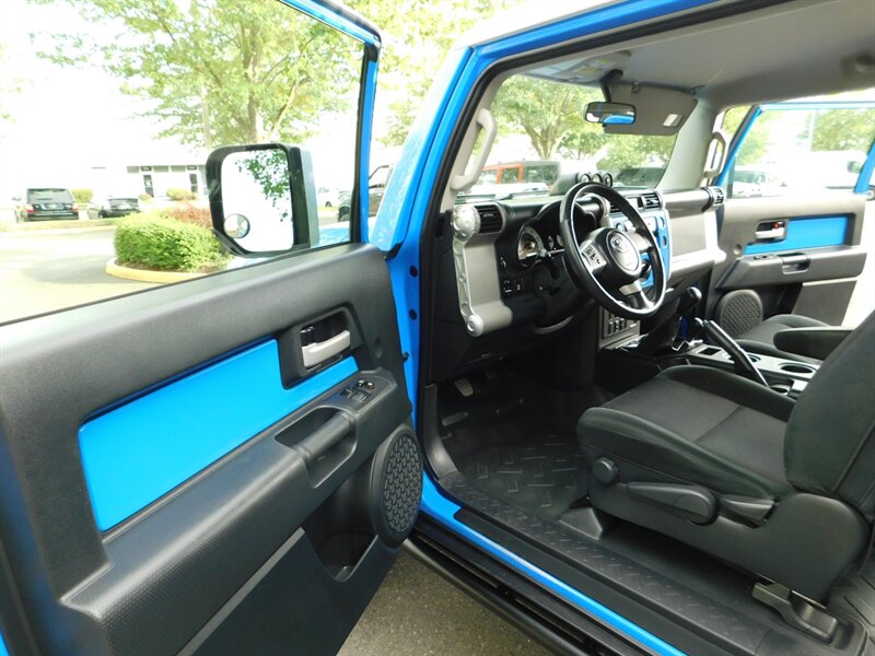 2007 Toyota FJ Cruiser 4x4 / 6-SPEED / LIFTED w.BF GOODRICH/119,000 MILES   - Photo 11 - Portland, OR 97217