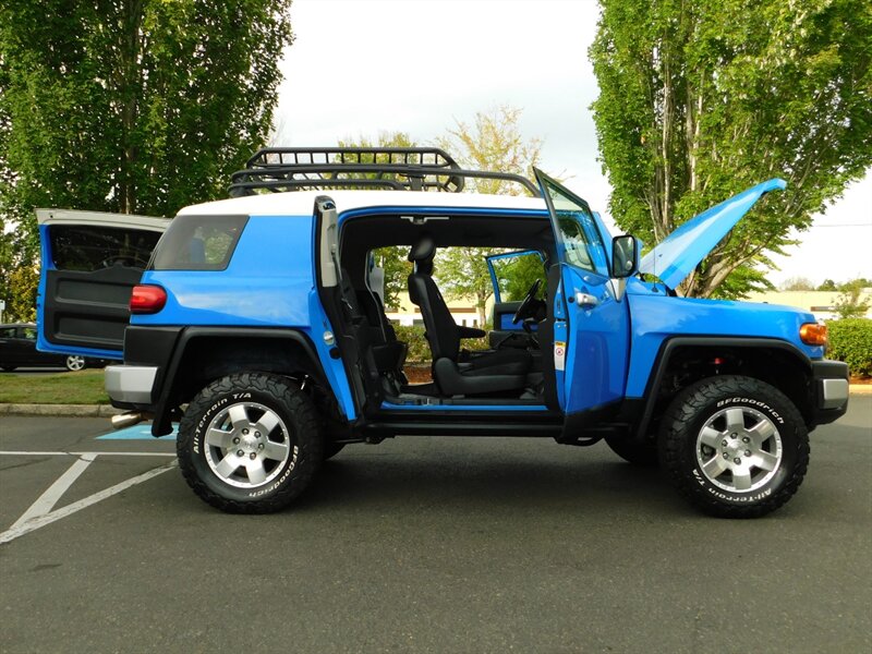 2007 Toyota FJ Cruiser 4x4 / 6-SPEED / LIFTED w.BF GOODRICH/119,000 MILES   - Photo 24 - Portland, OR 97217