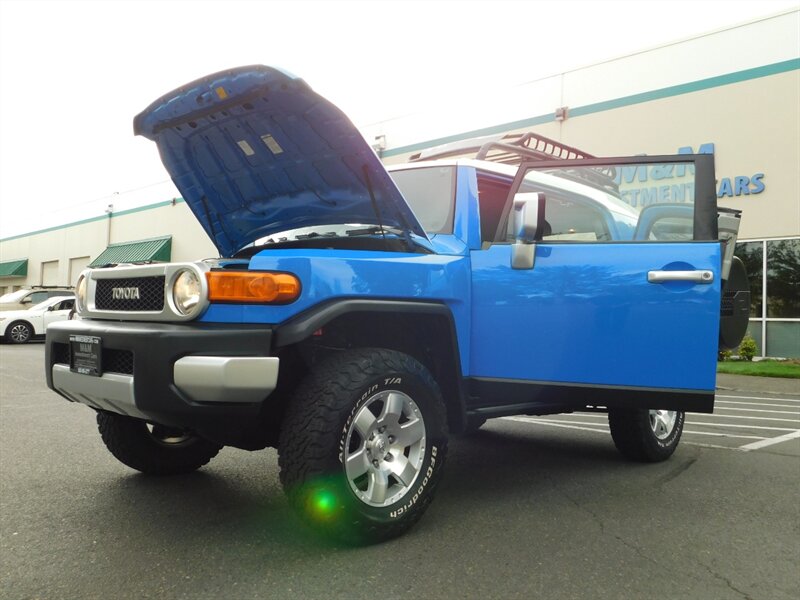 2007 Toyota FJ Cruiser 4x4 / 6-SPEED / LIFTED w.BF GOODRICH/119,000 MILES   - Photo 27 - Portland, OR 97217