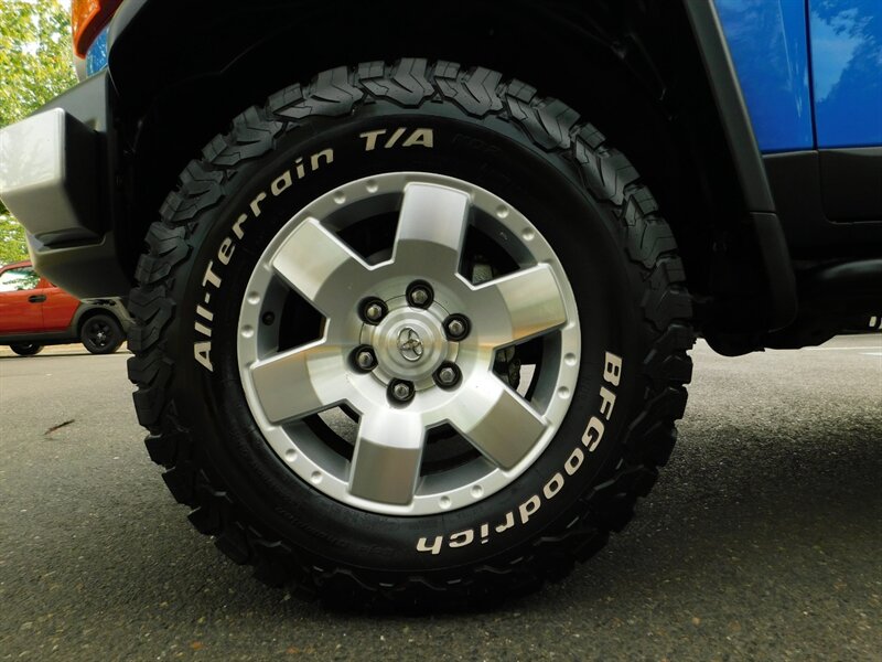 2007 Toyota FJ Cruiser 4x4 / 6-SPEED / LIFTED w.BF GOODRICH/119,000 MILES   - Photo 22 - Portland, OR 97217