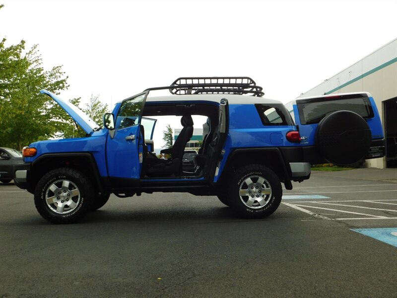 2007 Toyota FJ Cruiser 4x4 / 6-SPEED / LIFTED w.BF GOODRICH/119,000 MILES   - Photo 28 - Portland, OR 97217